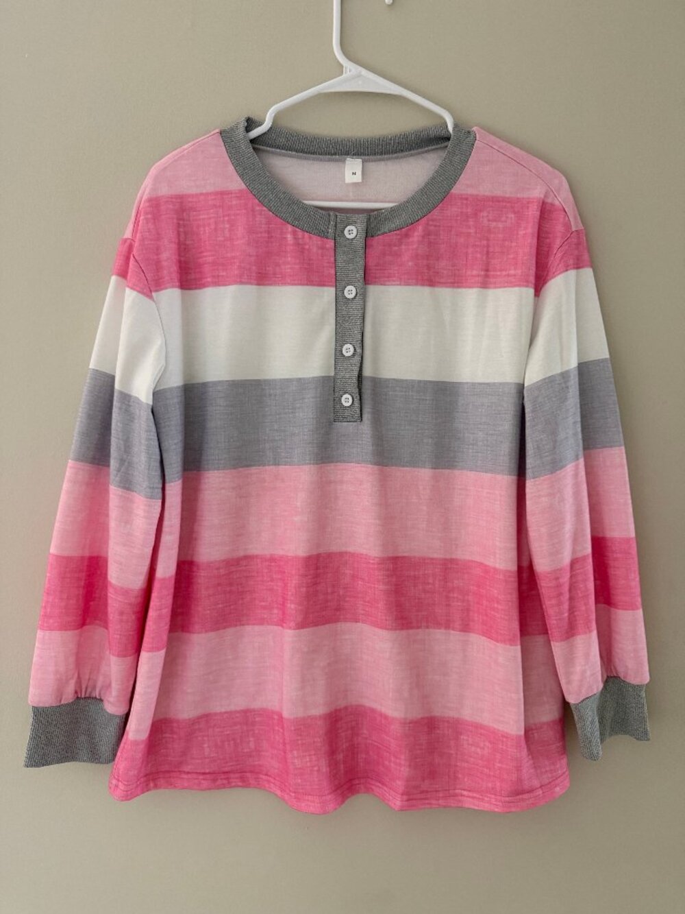 BRAND NEW MODLILY PINK GRAY WHITE STRIPED PART BUTTON DOWN LS SHIRT TOP - MEDIUM